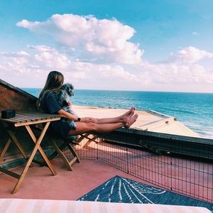 Meet your Posher, Olivia